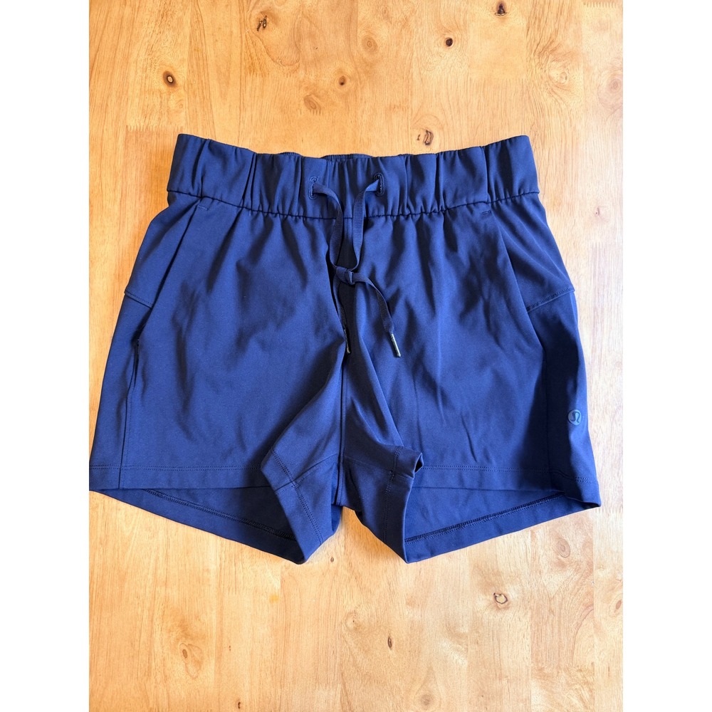 Lululemon On the Fly Short Black Luxtreme Drawstring Athletic Shorts Size 4